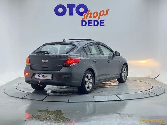 Chevrolet Cruze 1.6 LT Plus Image 2